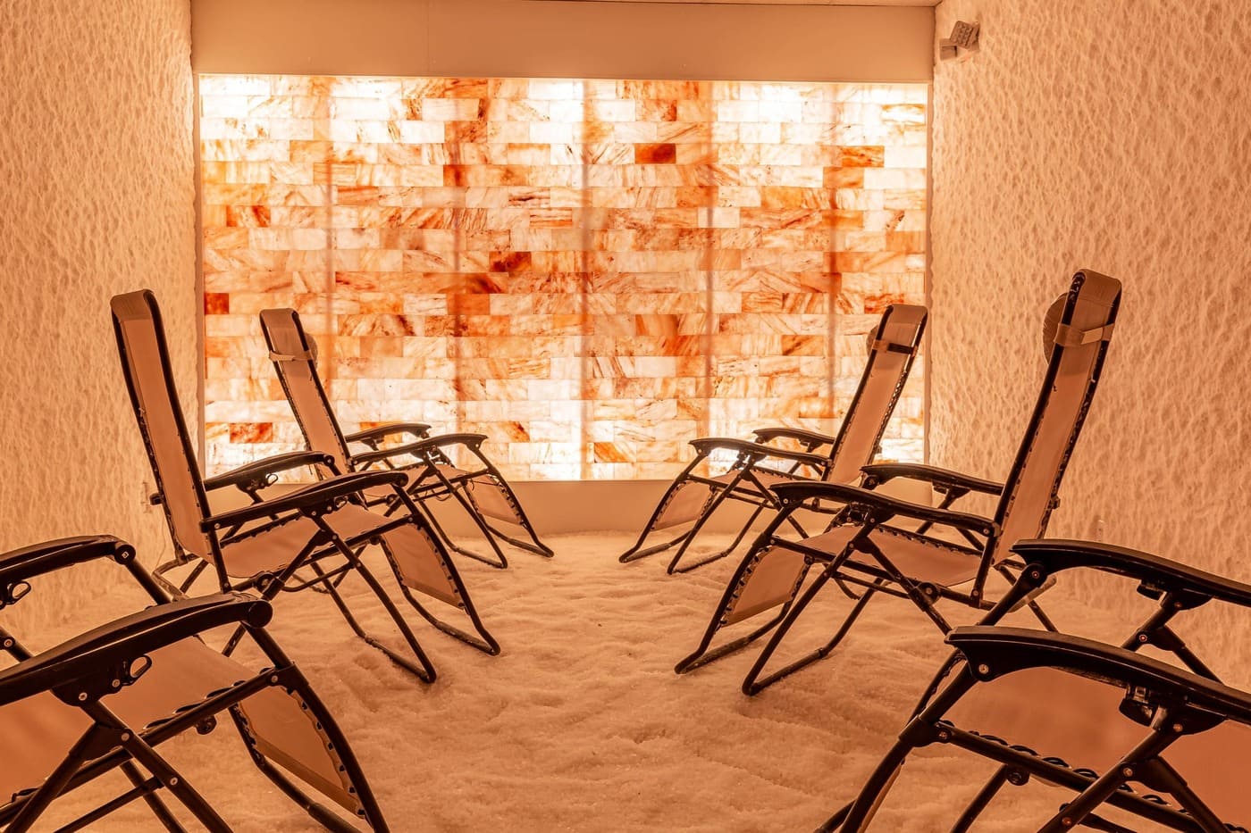 Salt Room Therapy - Himalayan Salt Cave